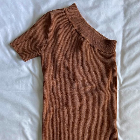 One Shoulder Knit Top - Picture 1 of 3